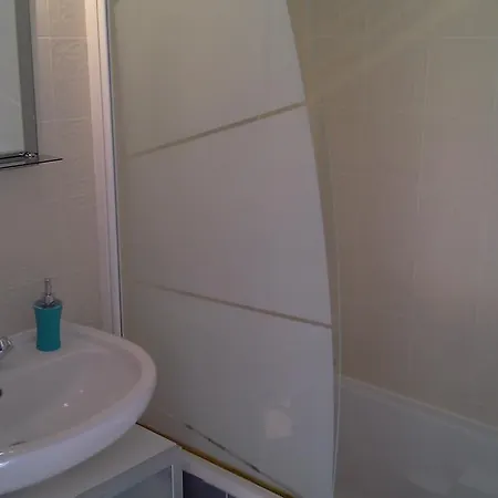 Le Duplex Apartment *
